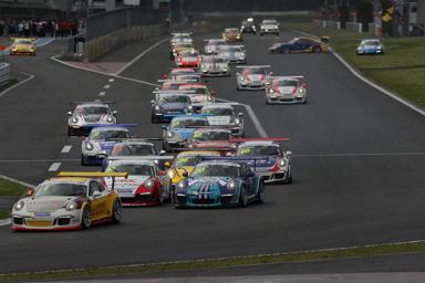 Epic battle as charge to 2014 Porsche Carrera Cup title roars to life