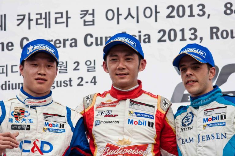亚洲Porsche卡雷拉杯韩国激战 董荷斌迎来个人首场胜利
